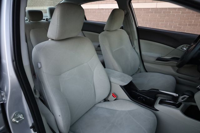 2012 Honda Civic Sedan 4dr Automatic LX - 22932734 - 25