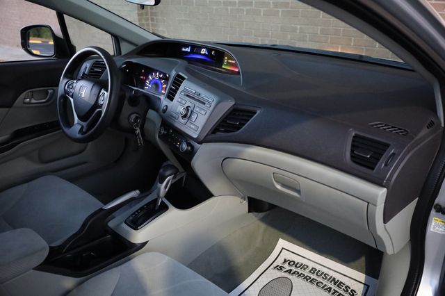 2012 Honda Civic Sedan 4dr Automatic LX - 22932734 - 26