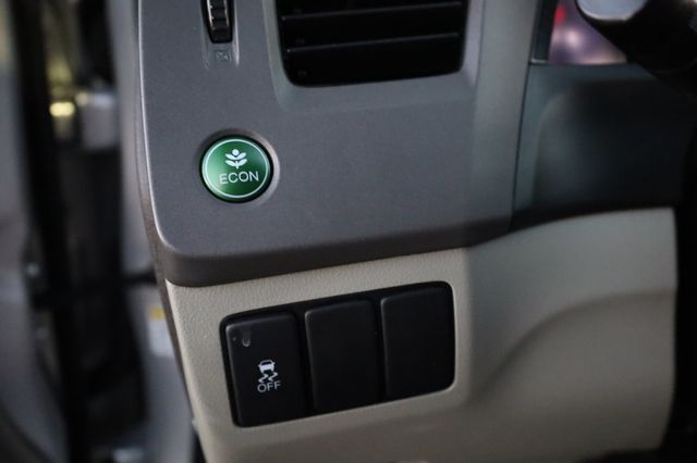 2012 Honda Civic Sedan 4dr Automatic LX - 22932734 - 31