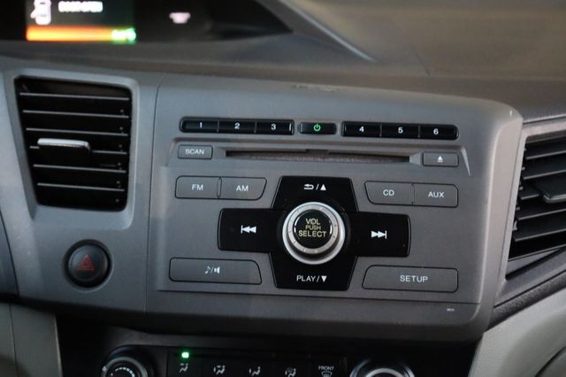 2012 Honda Civic Sedan 4dr Automatic LX - 22932734 - 34