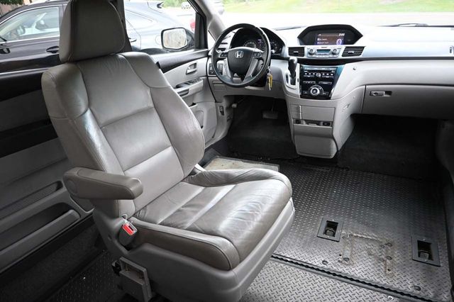 2012 Honda Odyssey 5dr EX-L - 22923315 - 20