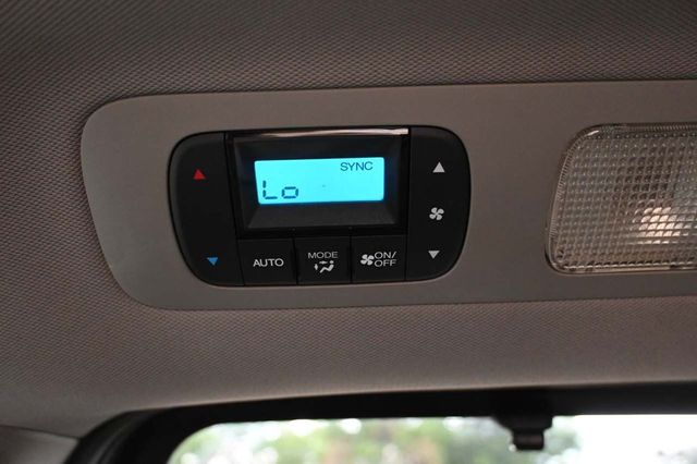 2012 Honda Odyssey 5dr EX-L - 22923315 - 29