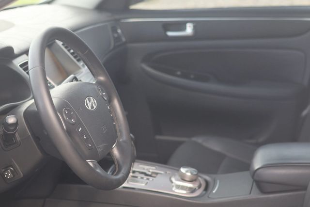 2012 Hyundai Genesis 4dr Sedan V8 5.0L R-Spec - 22939542 - 14