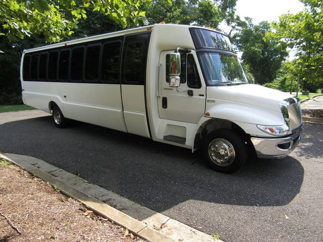 2012 International/Navistar 4300 Krystal KK35 Bus 32/36 Passenger bus w-Luggage - 22895369 - 4