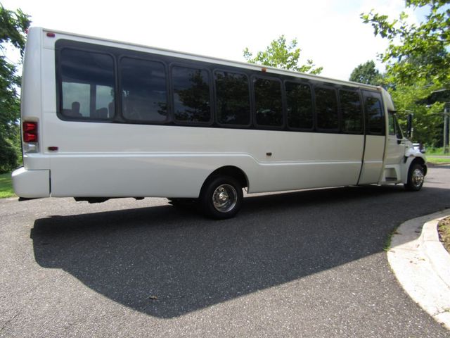 2012 International/Navistar 4300 Krystal KK35 Bus 32/36 Passenger bus w-Luggage - 22895369 - 5