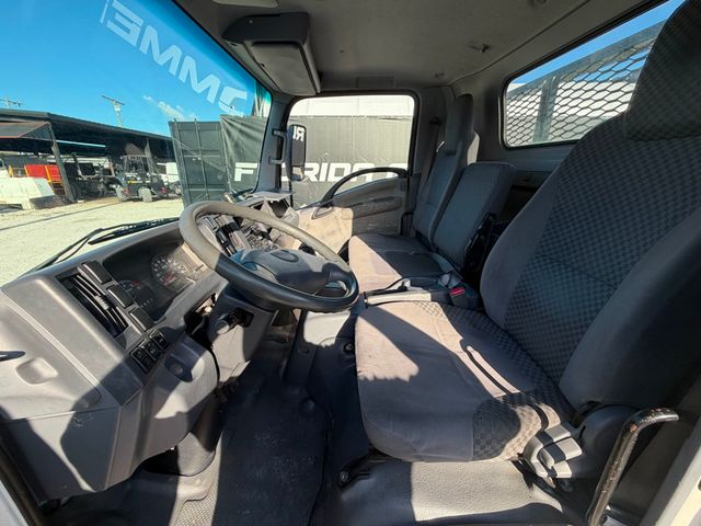 2012 Isuzu NPR Flatbed 18' Base Trim - 22935147 - 3