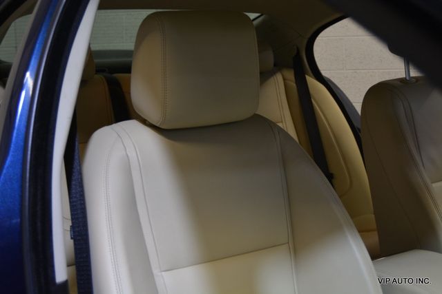 2012 Jaguar XF 4dr Sedan - 22930981 - 17