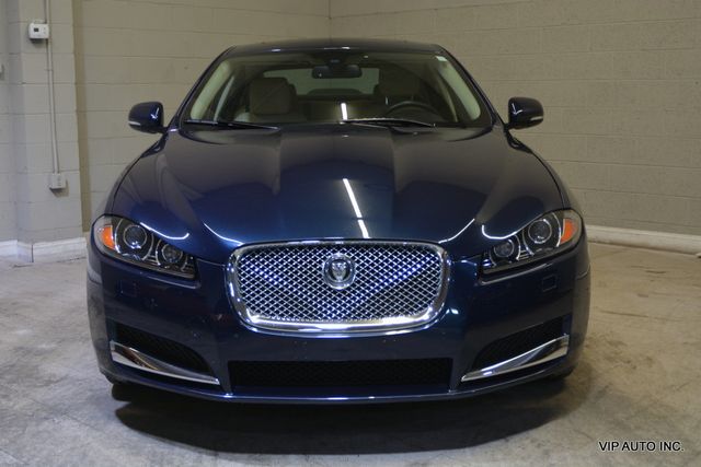 2012 Jaguar XF 4dr Sedan - 22930981 - 4