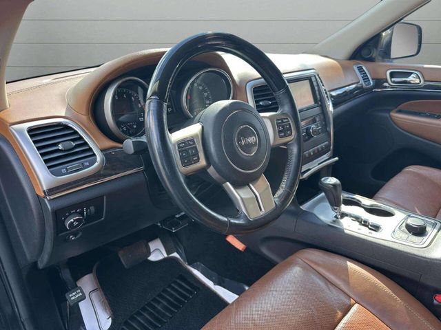 2012 Jeep Grand Cherokee Overland 4x4 4dr SUV - 22936473 - 15