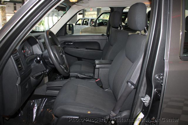 2012 Jeep Liberty Sport SUV 4D - 22939704 - 11