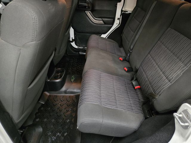 2012 Jeep Wrangler Unlimited 4WD 4dr Sport - 22900484 - 8