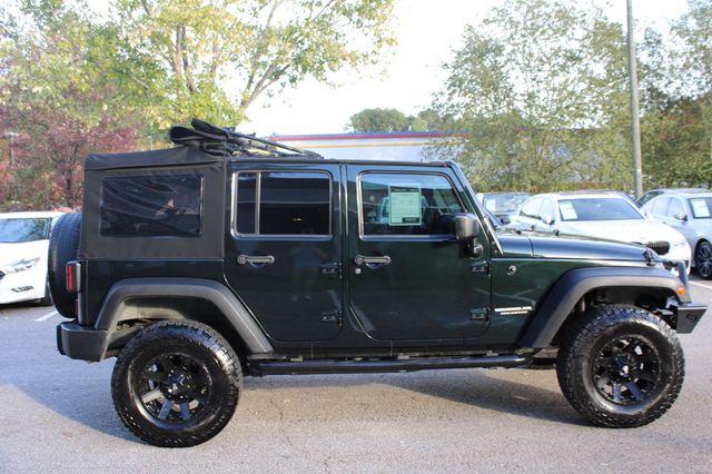 2012 Jeep Wrangler Unlimited 4WD 4dr Sport - 22935460 - 13