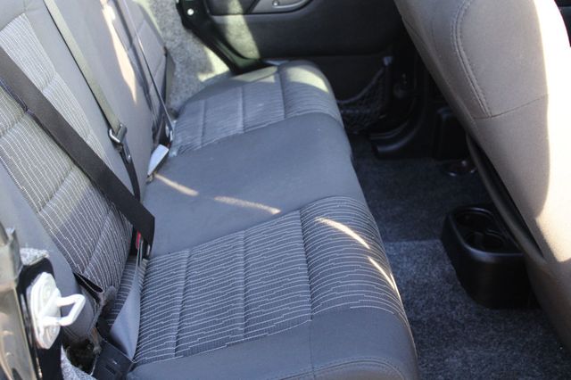 2012 Jeep Wrangler Unlimited 4WD 4dr Sport - 22935460 - 21