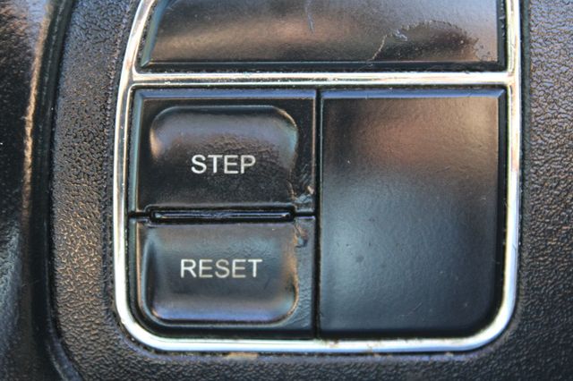 2012 Jeep Wrangler Unlimited 4WD 4dr Sport - 22935460 - 28