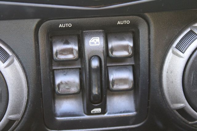 2012 Jeep Wrangler Unlimited 4WD 4dr Sport - 22935460 - 30