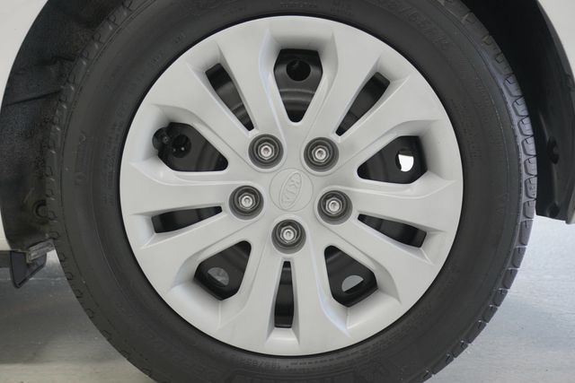 2012 Kia Forte 4dr Sedan Automatic LX - 22901343 - 20