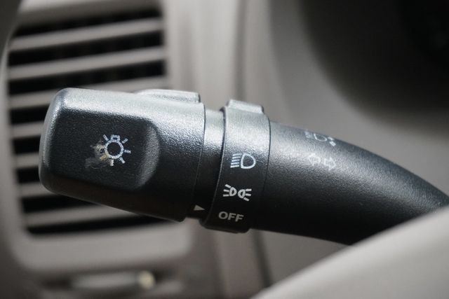 2012 Kia Sedona 4dr Wagon LX - 22934856 - 21