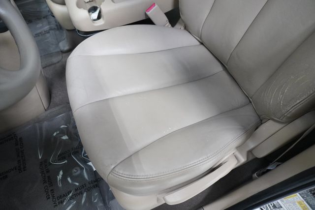 2012 Kia Sedona 4dr Wagon LX - 22934856 - 8