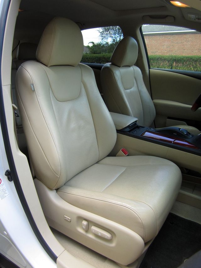 2012 Lexus RX 350 FWD 4dr - 22921323 - 17