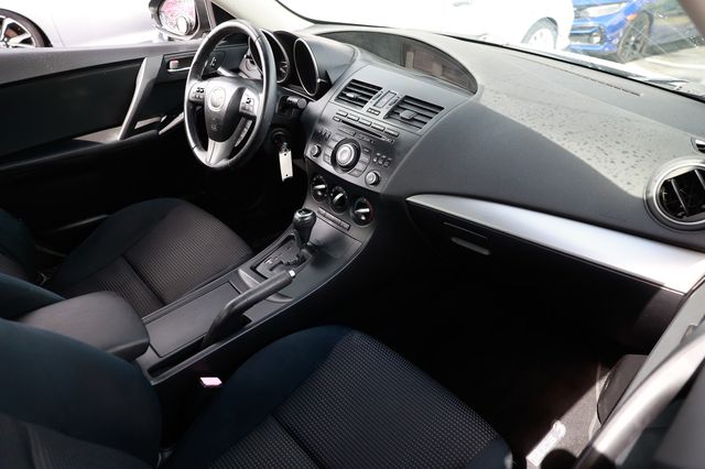 2012 Mazda Mazda3 s Sport - 22926725 - 17