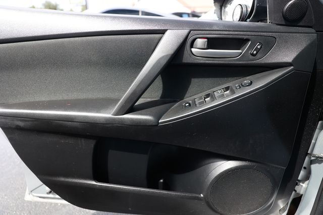 2012 Mazda Mazda3 s Sport - 22926725 - 41