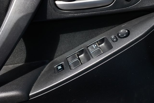 2012 Mazda Mazda3 s Sport - 22926725 - 43