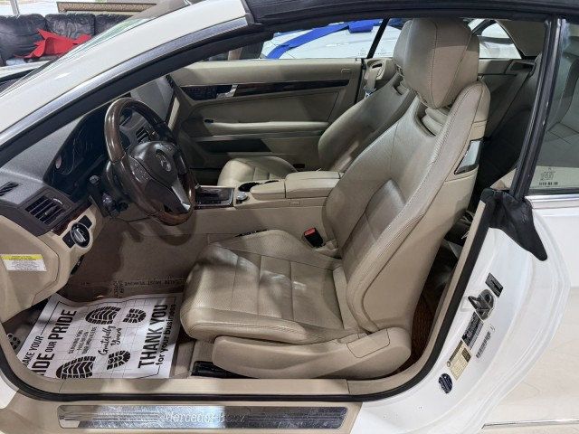 2012 Mercedes-Benz E-Class 2dr Cabriolet E 350 RWD - 22935760 - 18
