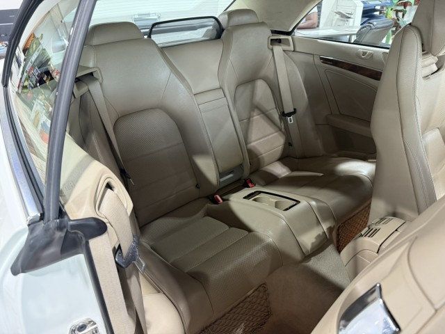 2012 Mercedes-Benz E-Class 2dr Cabriolet E 350 RWD - 22935760 - 24