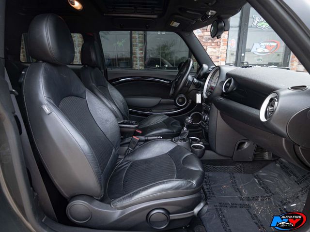 2012 MINI Cooper S Hardtop 2 Door PANORAMIC SUNROOF, 17" ALLOY WHEELS, HARMAN KARDON, LEATHER  - 22282909 - 13