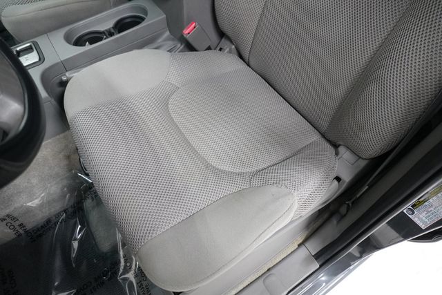 2012 Nissan Frontier 2WD Crew Cab SWB Automatic SV - 22874924 - 9