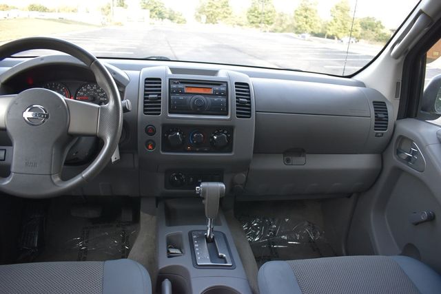 2012 Nissan Frontier 4WD Crew Cab SWB Automatic S - 22919291 - 18