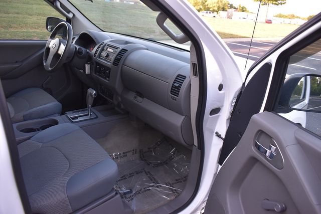 2012 Nissan Frontier 4WD Crew Cab SWB Automatic S - 22919291 - 21