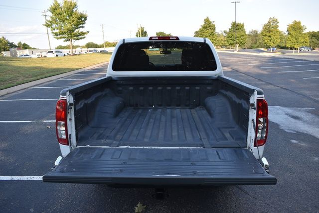 2012 Nissan Frontier 4WD Crew Cab SWB Automatic S - 22919291 - 31