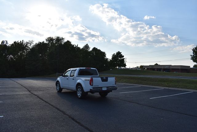 2012 Nissan Frontier 4WD Crew Cab SWB Automatic S - 22919291 - 43