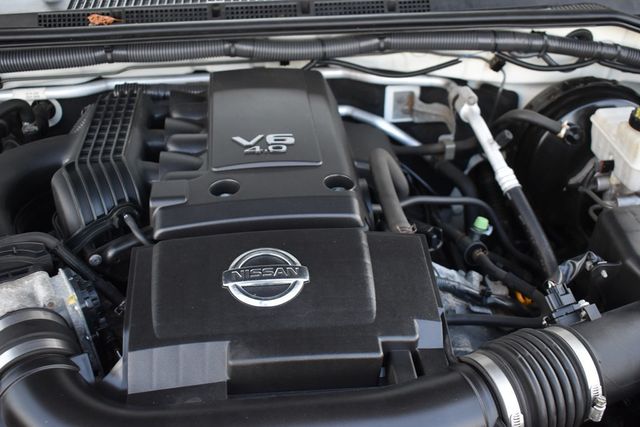 2012 Nissan Frontier 4WD Crew Cab SWB Automatic S - 22919291 - 49