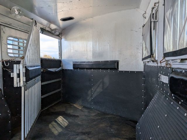 2012 Platinum 2+1 with Custom Living Quarters  - 22813555 - 12