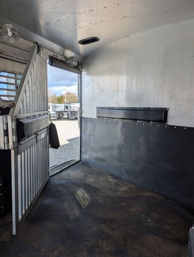 2012 Platinum 2+1 with Custom Living Quarters  - 22813555 - 13