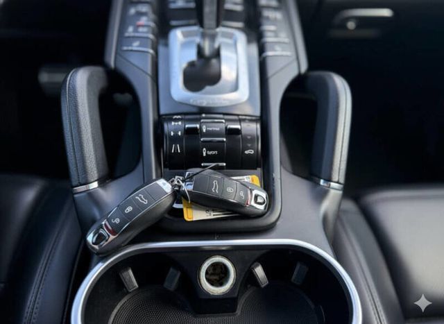 2012 Porsche Cayenne S AWD 4dr SUV - 22911190 - 16