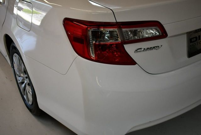 2012 Toyota Camry Hybrid 4dr Sedan LE - 22011243 - 14