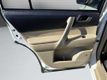 2012 Toyota Highlander 4WD 4dr V6 SE - 22937440 - 19