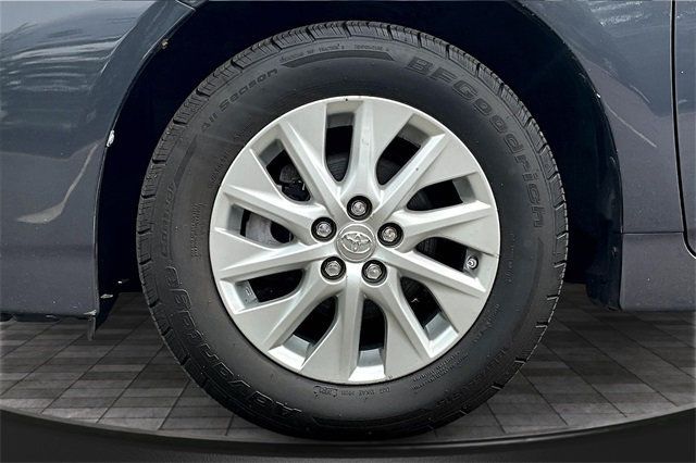 2012 Toyota Prius Plug-In 5dr Hatchback Advanced - 22895622 - 24