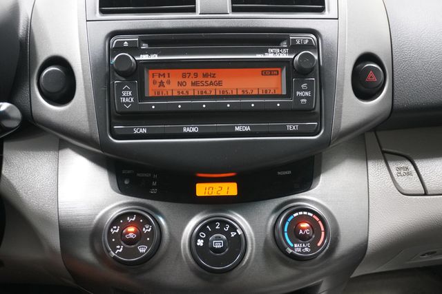 2012 Toyota RAV4 FWD 4dr I4 - 22928249 - 15