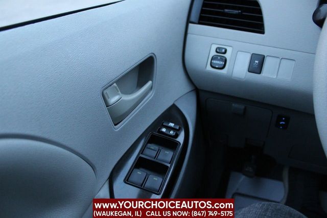 2012 Toyota Sienna 5dr 7-Passenger Van V6 FWD - 22226693 - 37