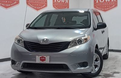 2012 Toyota Sienna - 5TDKA3DC0CS016521