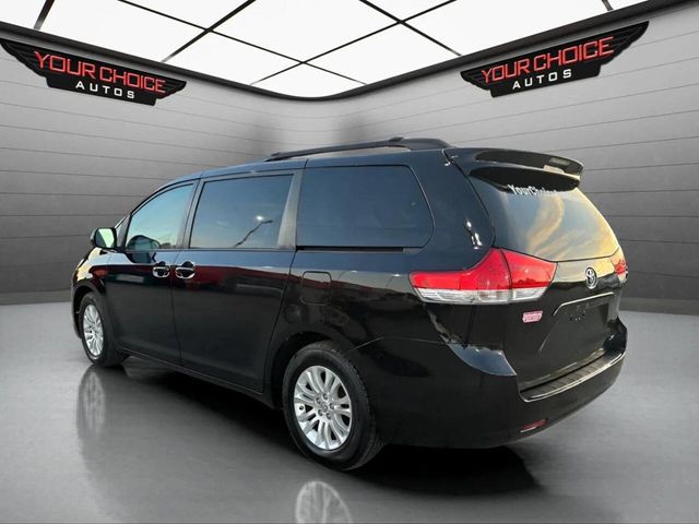 2012 Toyota Sienna Limited 7 Passenger 4dr Mini Van - 22937885 - 2