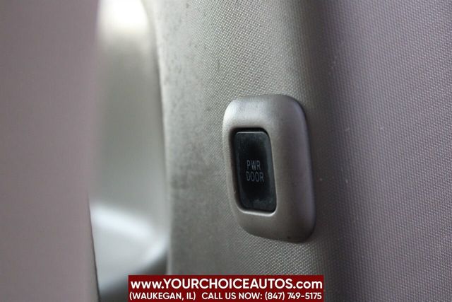 2012 Toyota Sienna XLE 8 Passenger 4dr Mini Van - 22301922 - 17