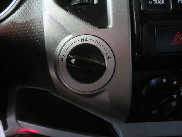 2012 Toyota Tacoma EXTRA CLEAN DOUBLECAB 4X4 TACOMA 4.0 SOUTHWEST TRUCK NO RUST  - 22937662 - 39