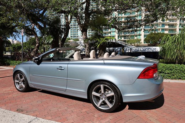 2012 Volvo C70 2dr Convertible T5 Platinum - 22939628 - 17