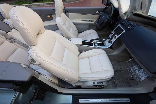 2012 Volvo C70 2dr Convertible T5 Platinum - 22939628 - 28