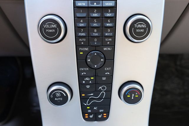 2012 Volvo C70 2dr Convertible T5 Platinum - 22939628 - 40